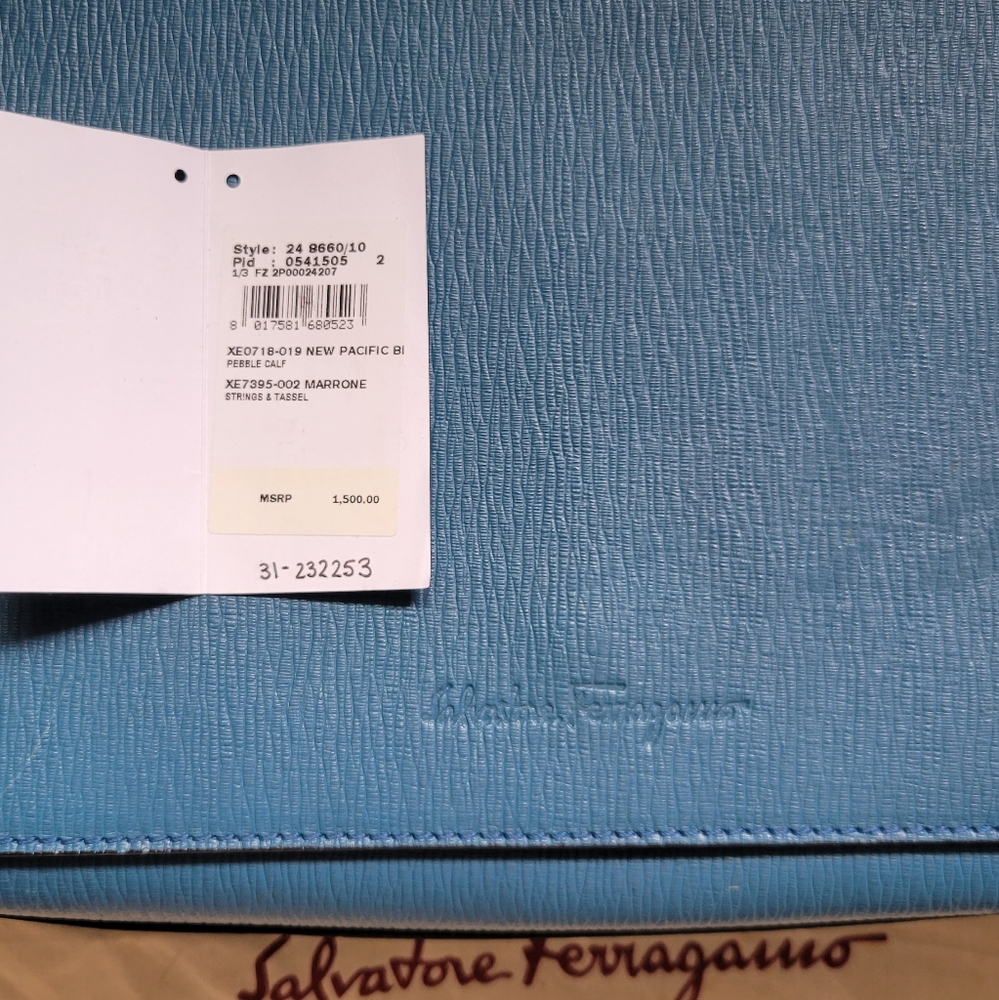 Messenger bag - Picture 2 of 10